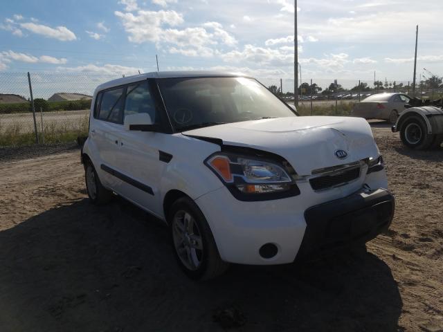 KIA SOUL + 2011 kndjt2a2xb7707284