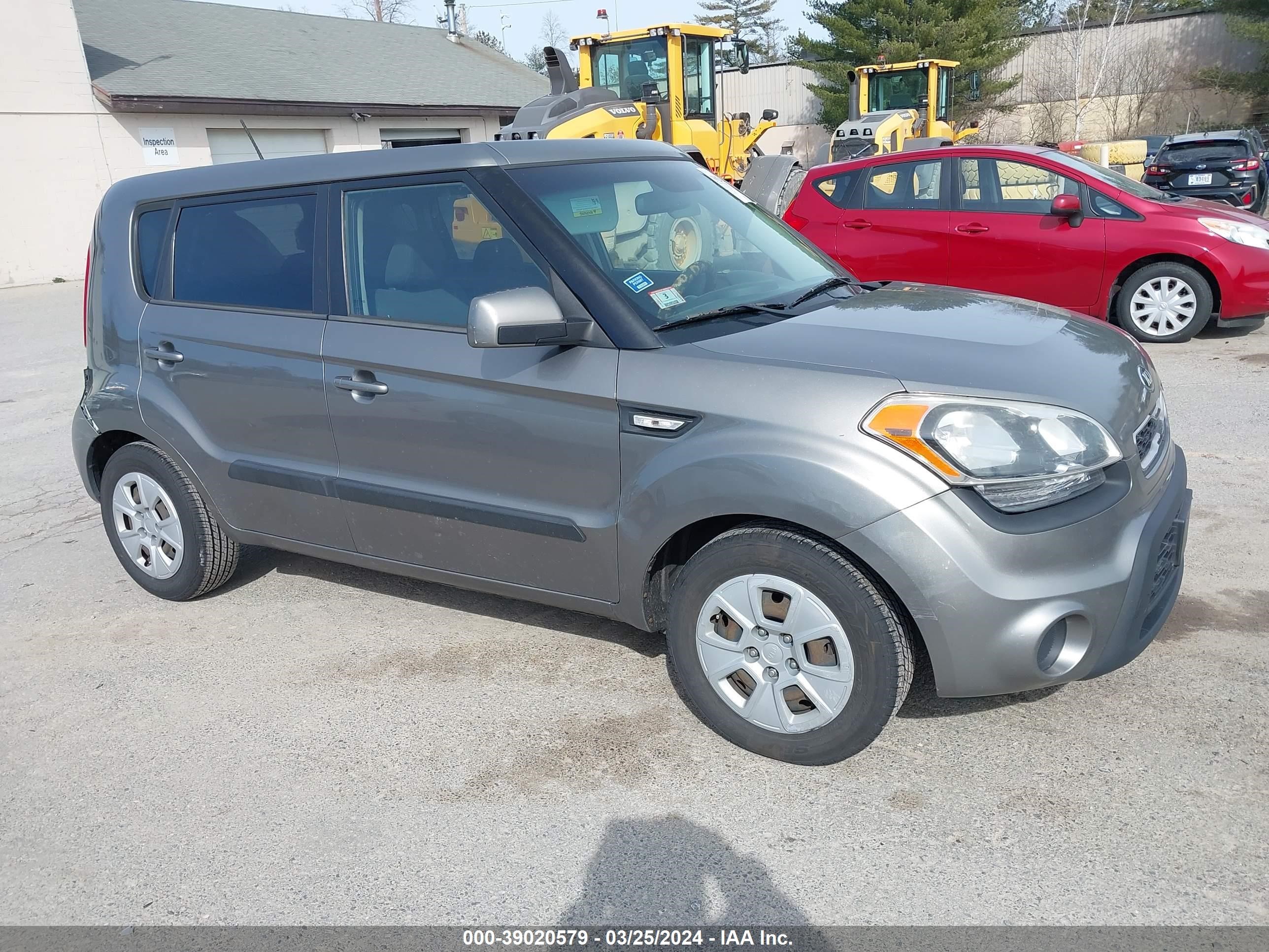 KIA SOUL 2013 kndjt2a53d7560013