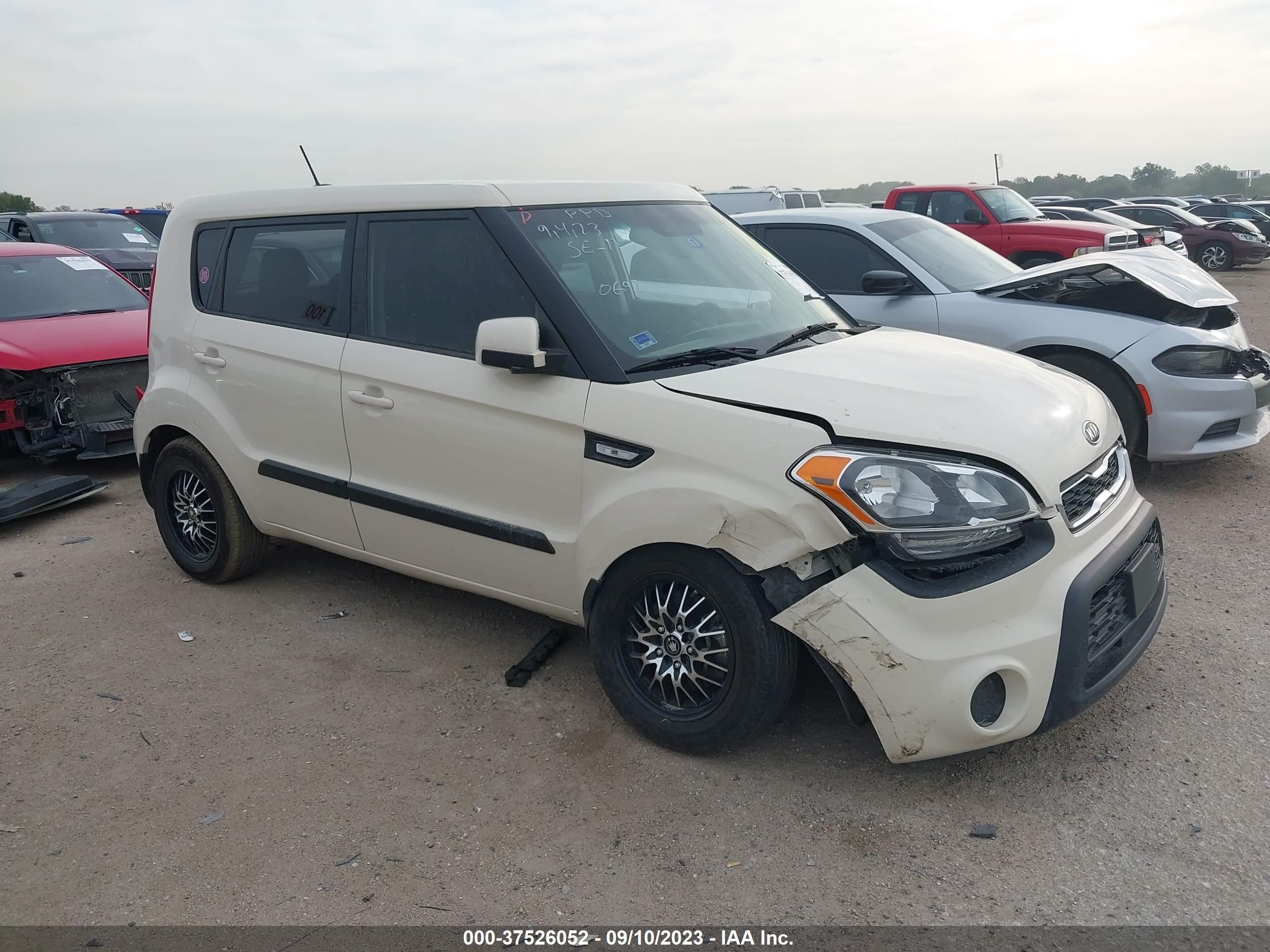 KIA SOUL 2012 kndjt2a55c7450692