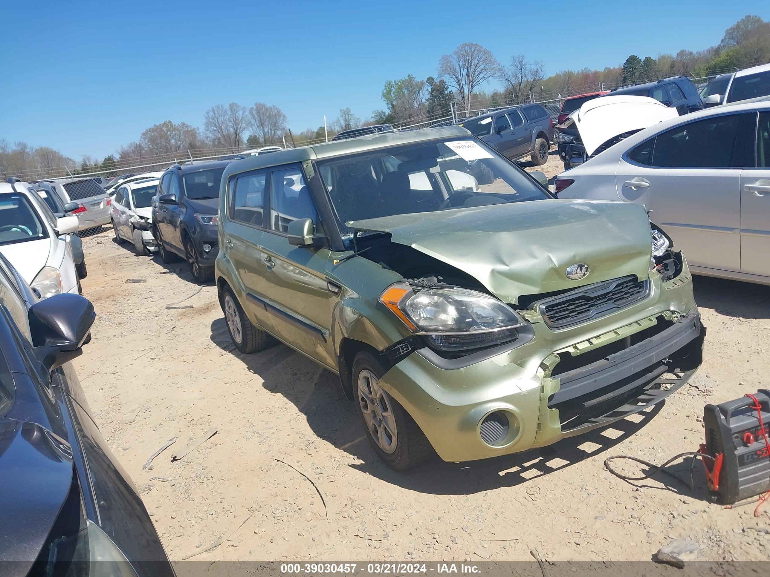 KIA SOUL 2013 kndjt2a55d7523741