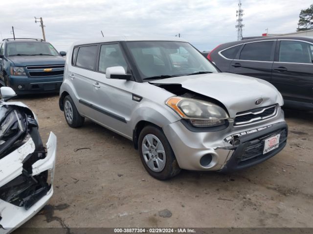 KIA SOUL 2013 kndjt2a56d7561348