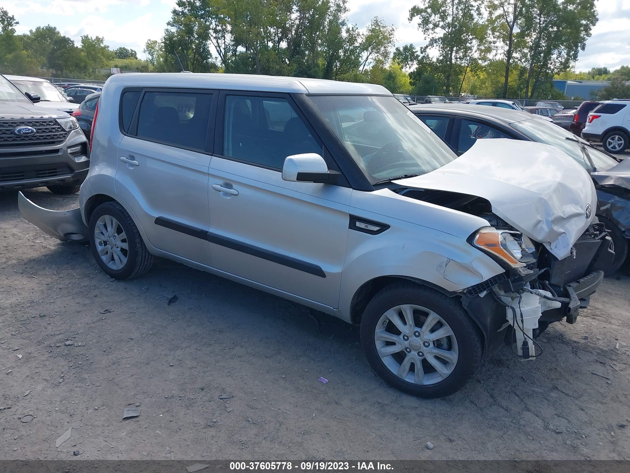 KIA SOUL 2013 kndjt2a58d7755198