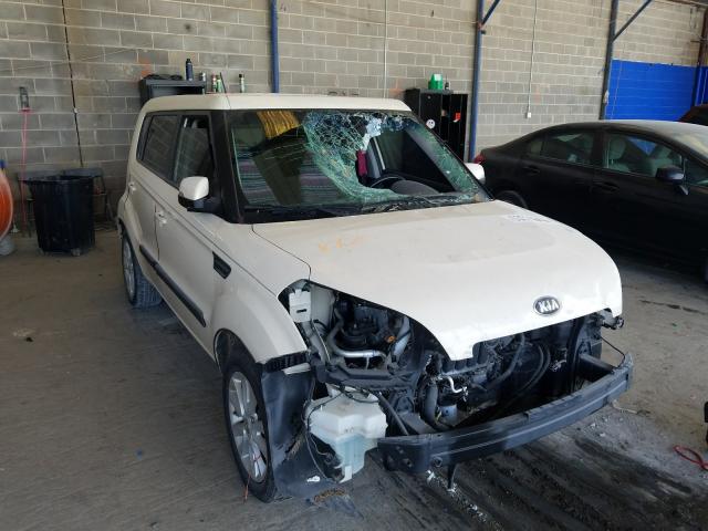 KIA SOUL + 2013 kndjt2a60d7569650