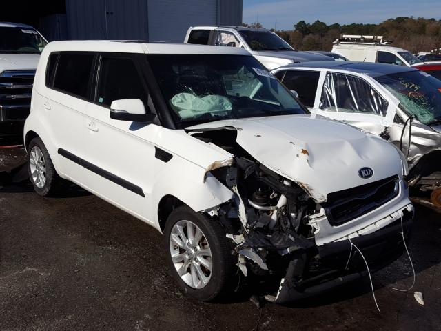 KIA SOUL + 2013 kndjt2a60d7640250