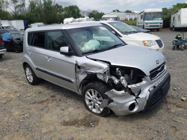 KIA SOUL + 2013 kndjt2a61d7523101