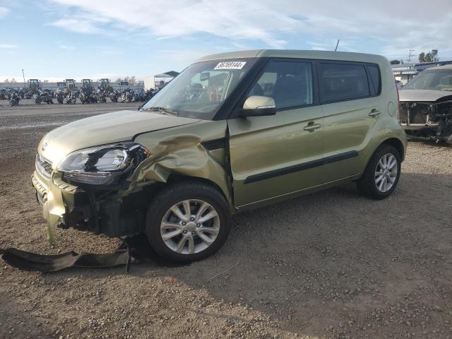 KIA SOUL + 2013 kndjt2a61d7524216