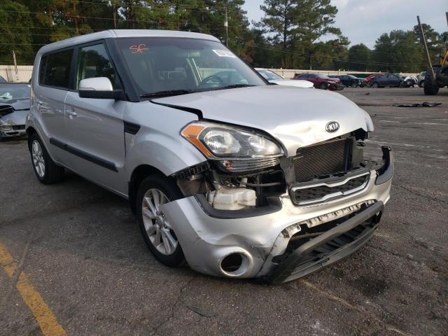 KIA SOUL + 2013 kndjt2a61d7568782