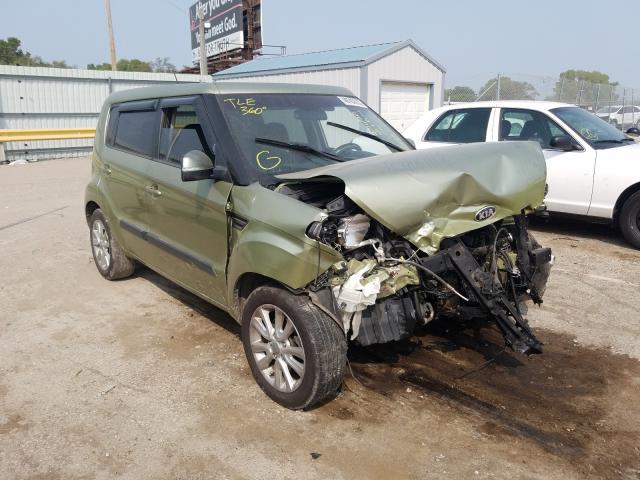 KIA SOUL + 2013 kndjt2a61d7572203