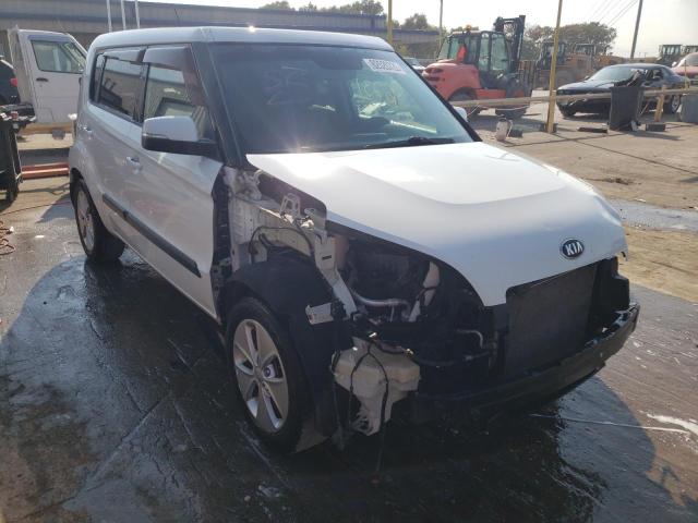 KIA SOUL + 2013 kndjt2a61d7575456