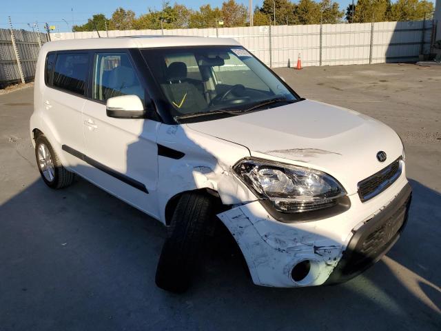 KIA SOUL + 2013 kndjt2a62d7513242