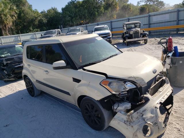 KIA SOUL + 2013 kndjt2a63d7512830