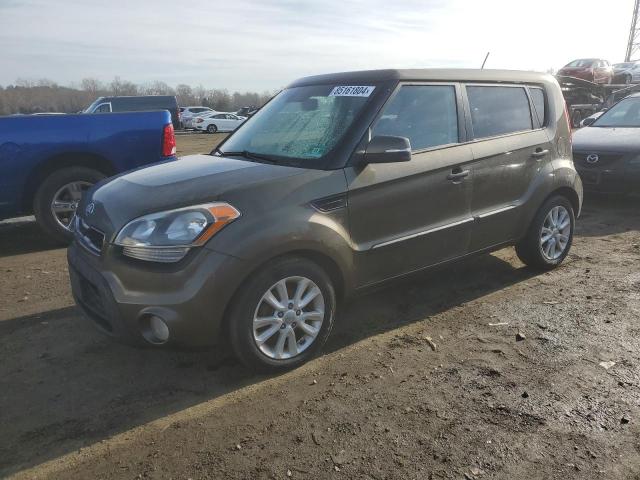 KIA SOUL + 2013 kndjt2a63d7525111