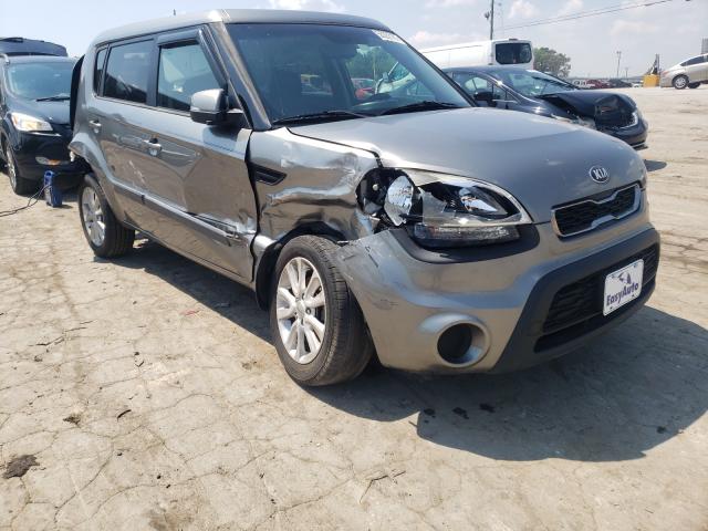 KIA SOUL + 2013 kndjt2a63d7578553