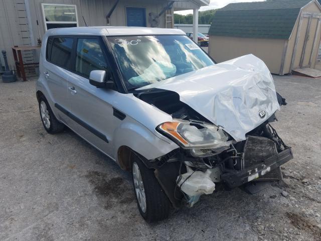 KIA SOUL + 2013 kndjt2a63d7776954