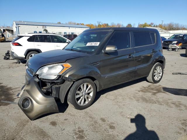 KIA SOUL + 2012 kndjt2a64c7396410