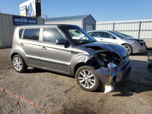 KIA SOUL + 2012 kndjt2a64c7456170