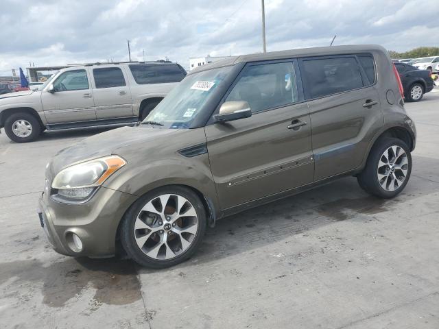 KIA SOUL + 2013 kndjt2a64d7534951