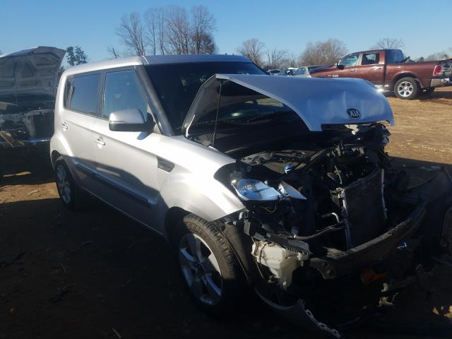 KIA SOUL + 2013 kndjt2a65d7506527