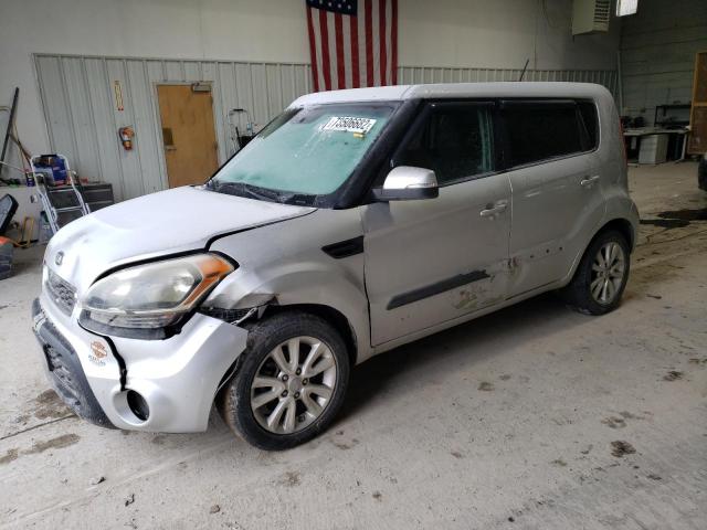 KIA SOUL + 2013 kndjt2a65d7532142