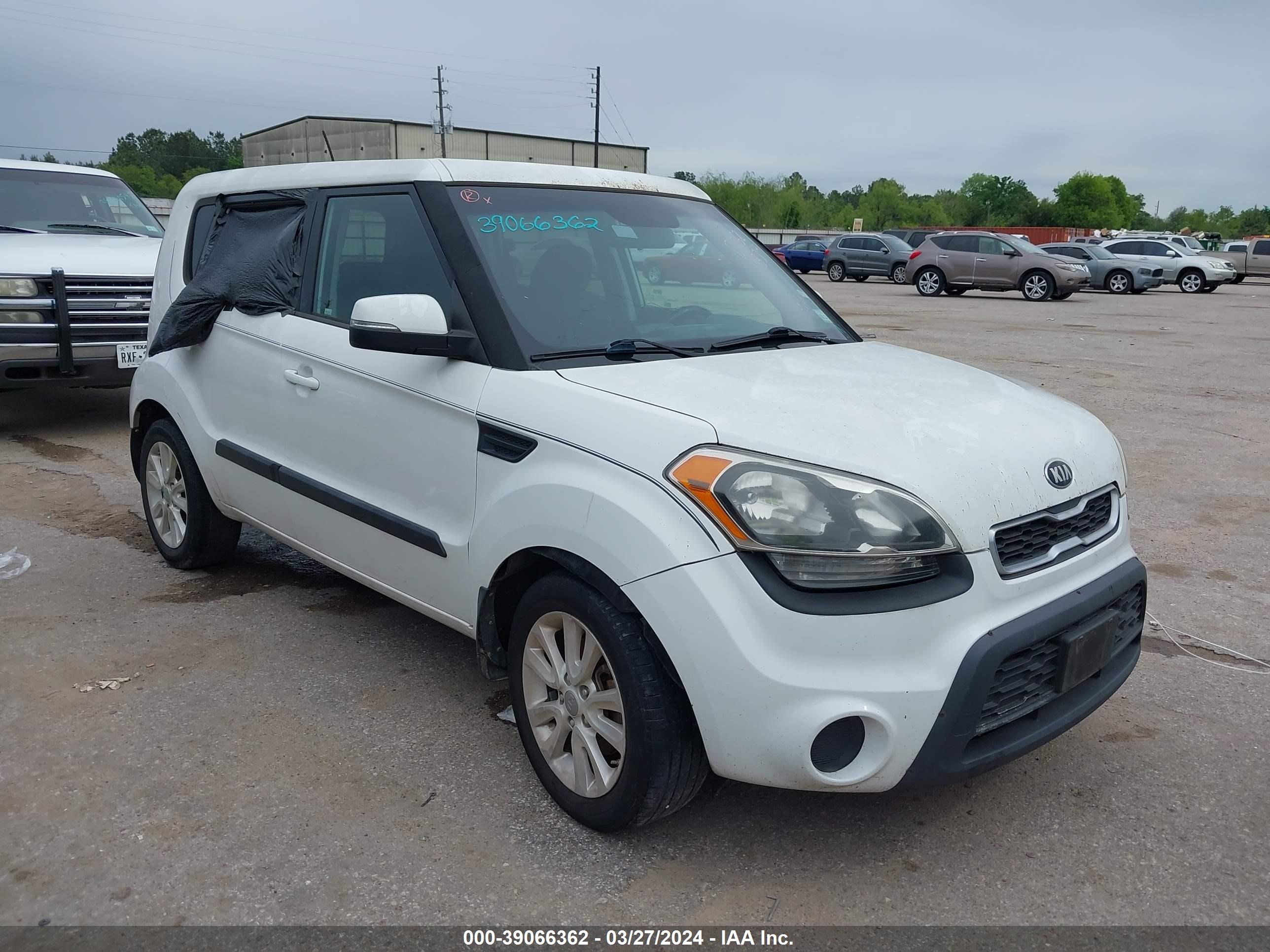 KIA SOUL 2013 kndjt2a66d7521389