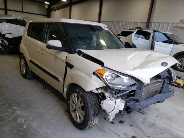 KIA SOUL + 2013 kndjt2a66d7561021