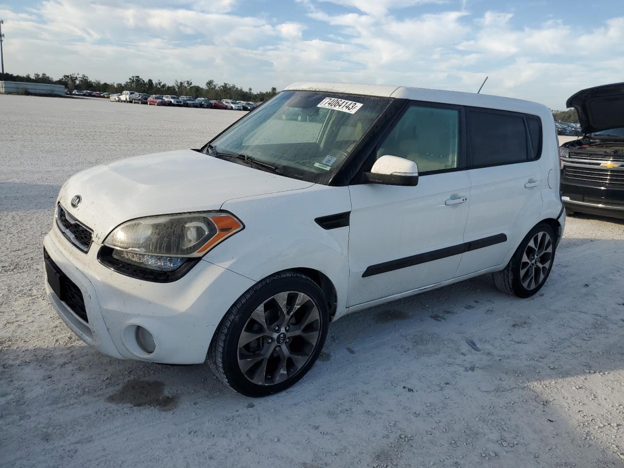 KIA SOUL 2013 kndjt2a66d7585352