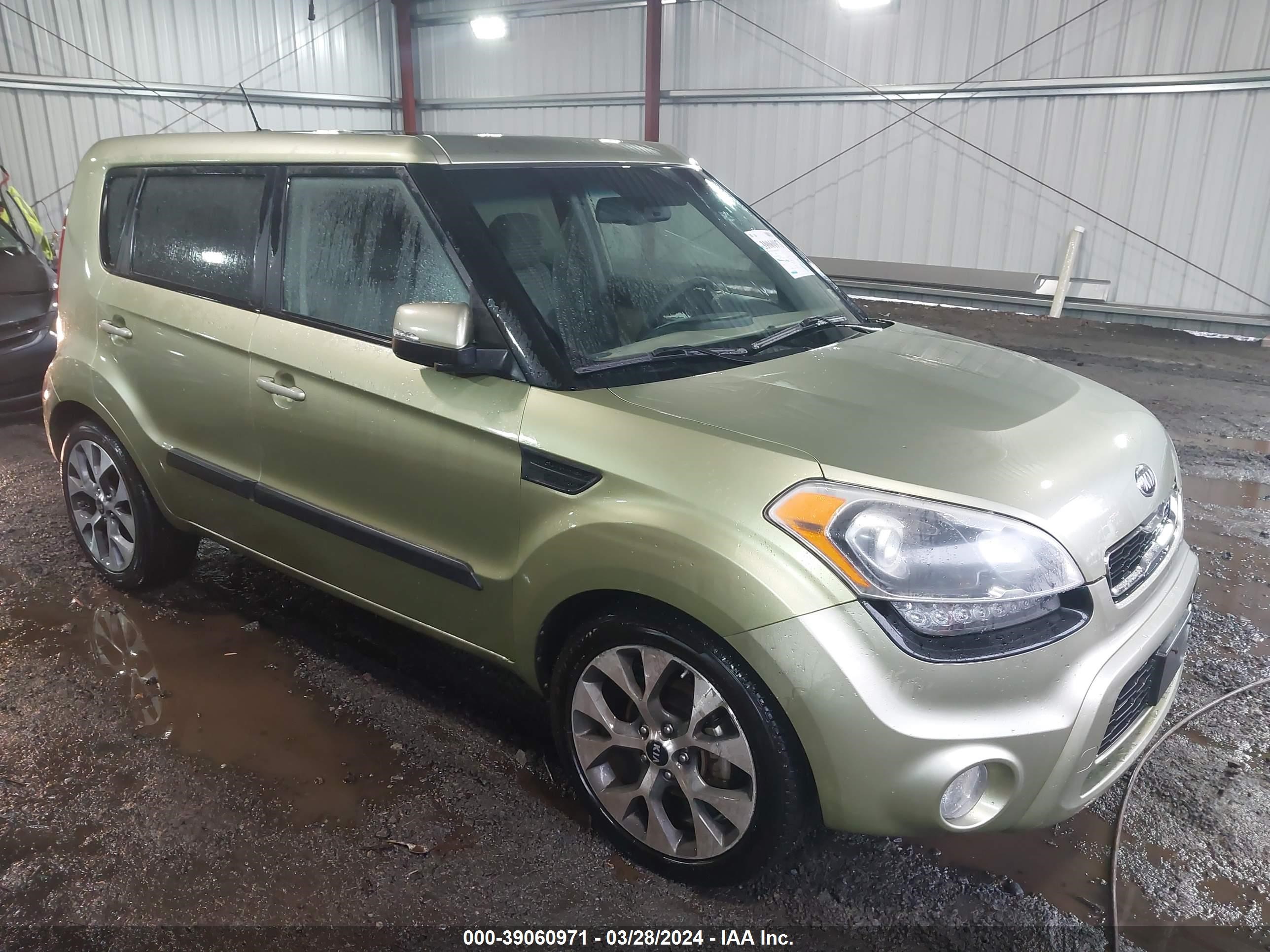 KIA SOUL 2013 kndjt2a66d7586176