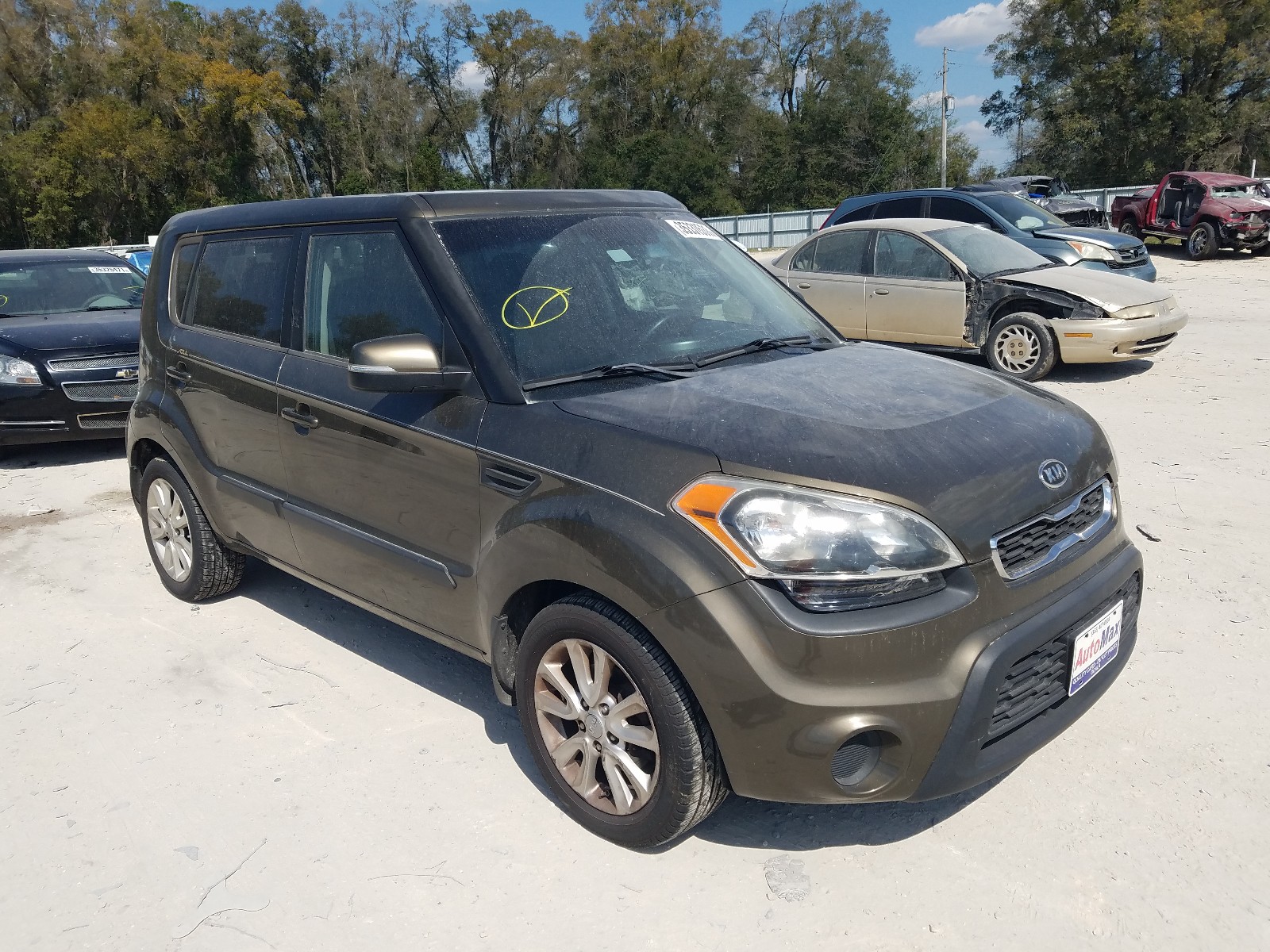 KIA SOUL + 2012 kndjt2a67c7461234