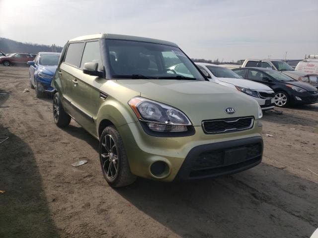 KIA SOUL + 2013 kndjt2a67d7496146