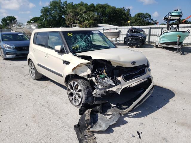 KIA SOUL + 2013 kndjt2a67d7581729