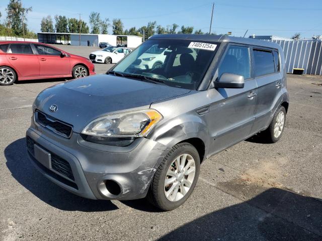 KIA SOUL + 2013 kndjt2a69d7484032