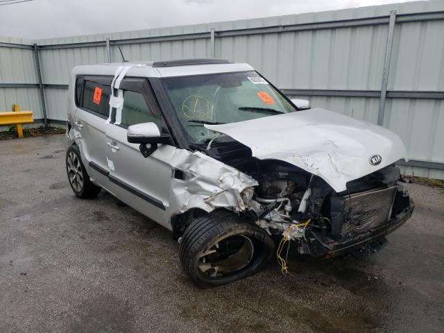 KIA SOUL + 2013 kndjt2a69d7489845