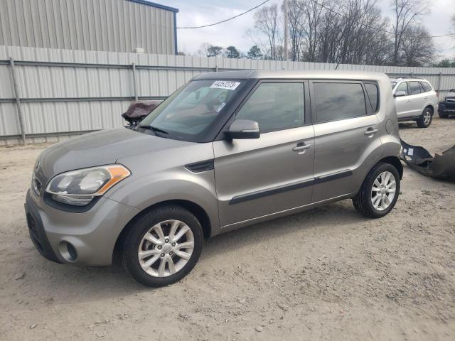 KIA SOUL + 2013 kndjt2a69d7593526