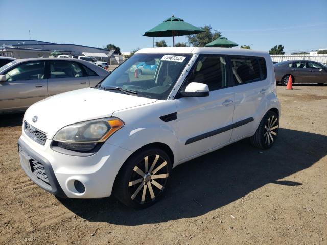 KIA SOUL + 2013 kndjt2a6xd7499414