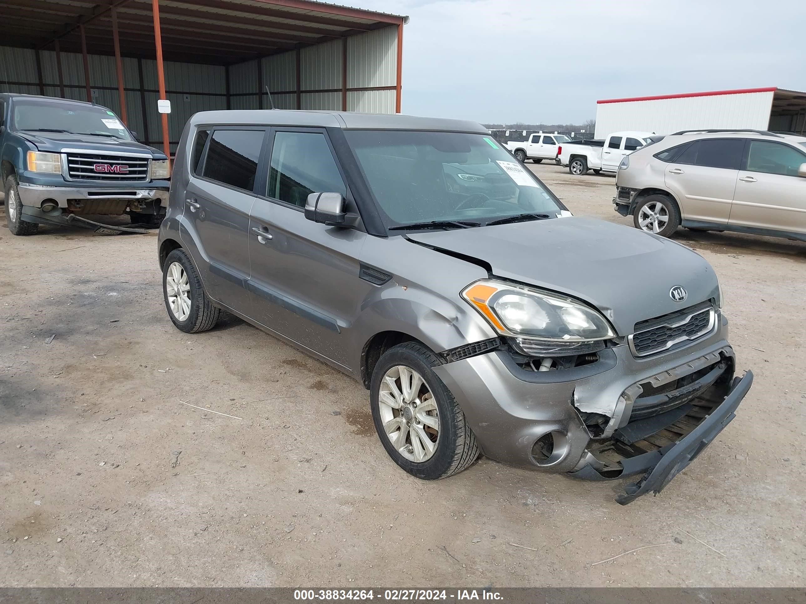 KIA SOUL 2013 kndjt2a6xd7559434