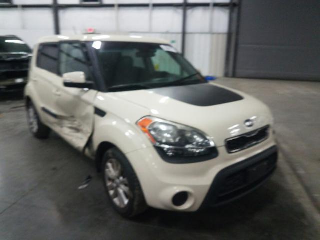 KIA SOUL + 2013 kndjt2a6xd7566156