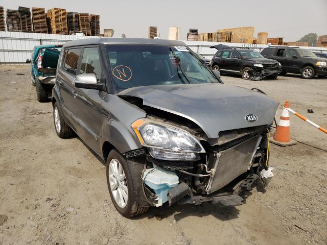 KIA SOUL + 2013 kndjt2a6xd7575648