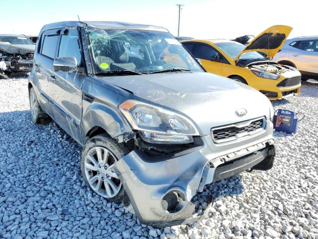 KIA SOUL + 2013 kndjt2a6xd7615940