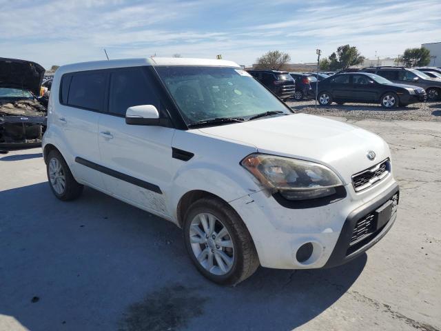 KIA SOUL + 2013 kndjt2a6xd7626565