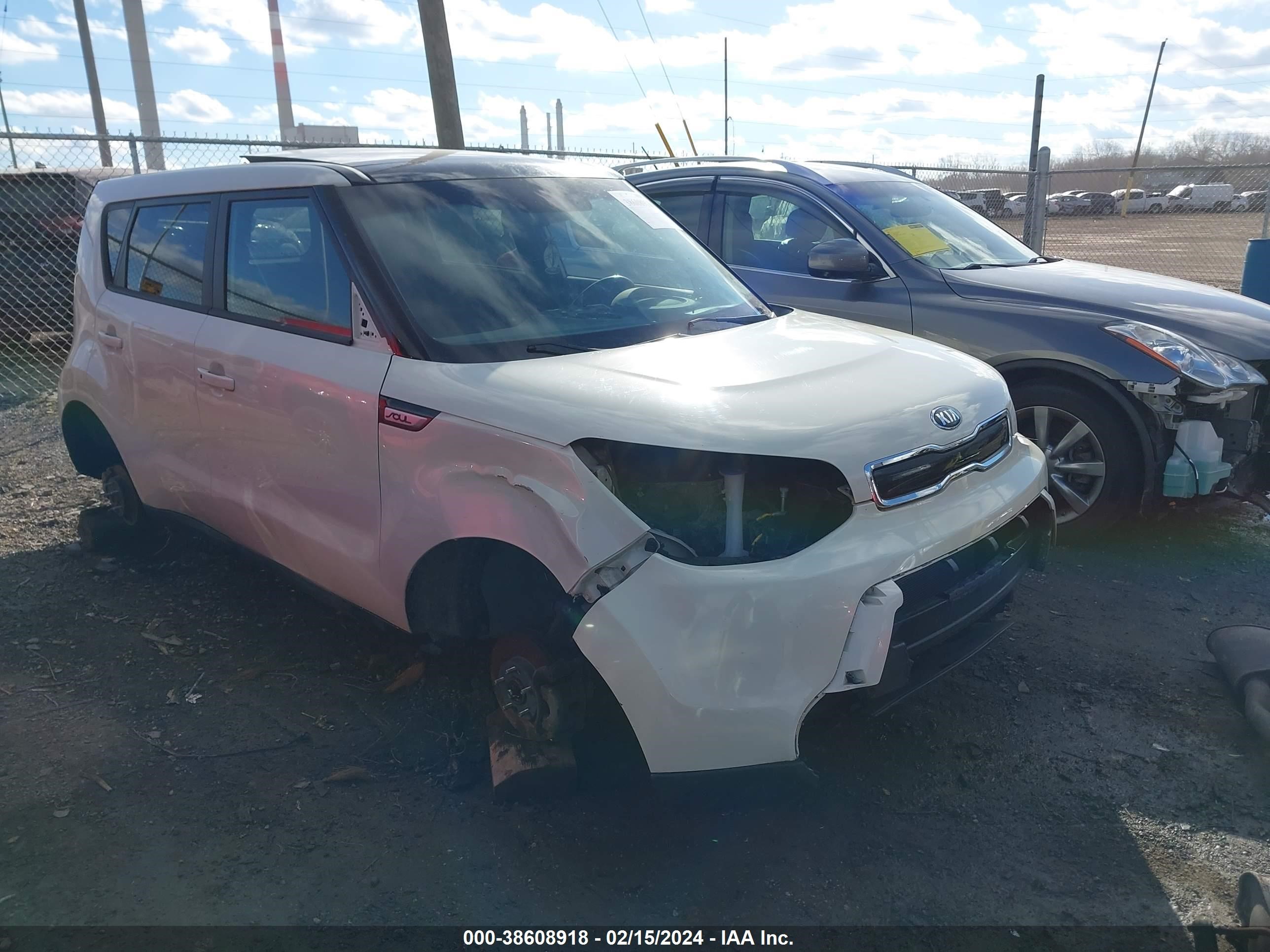 KIA SOUL 2015 kndjx3a54f7225825