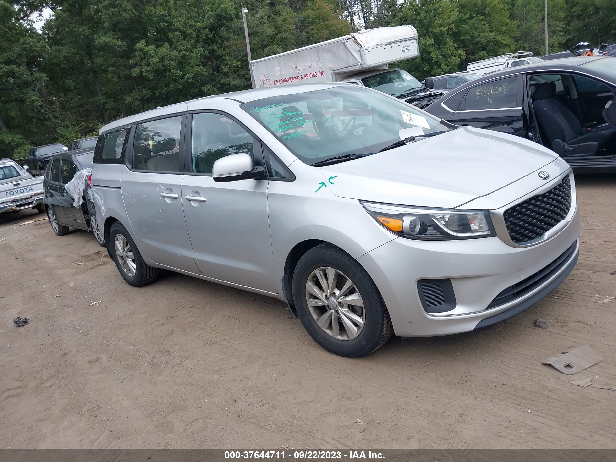 KIA SEDONA 2015 kndma5c12f6038514