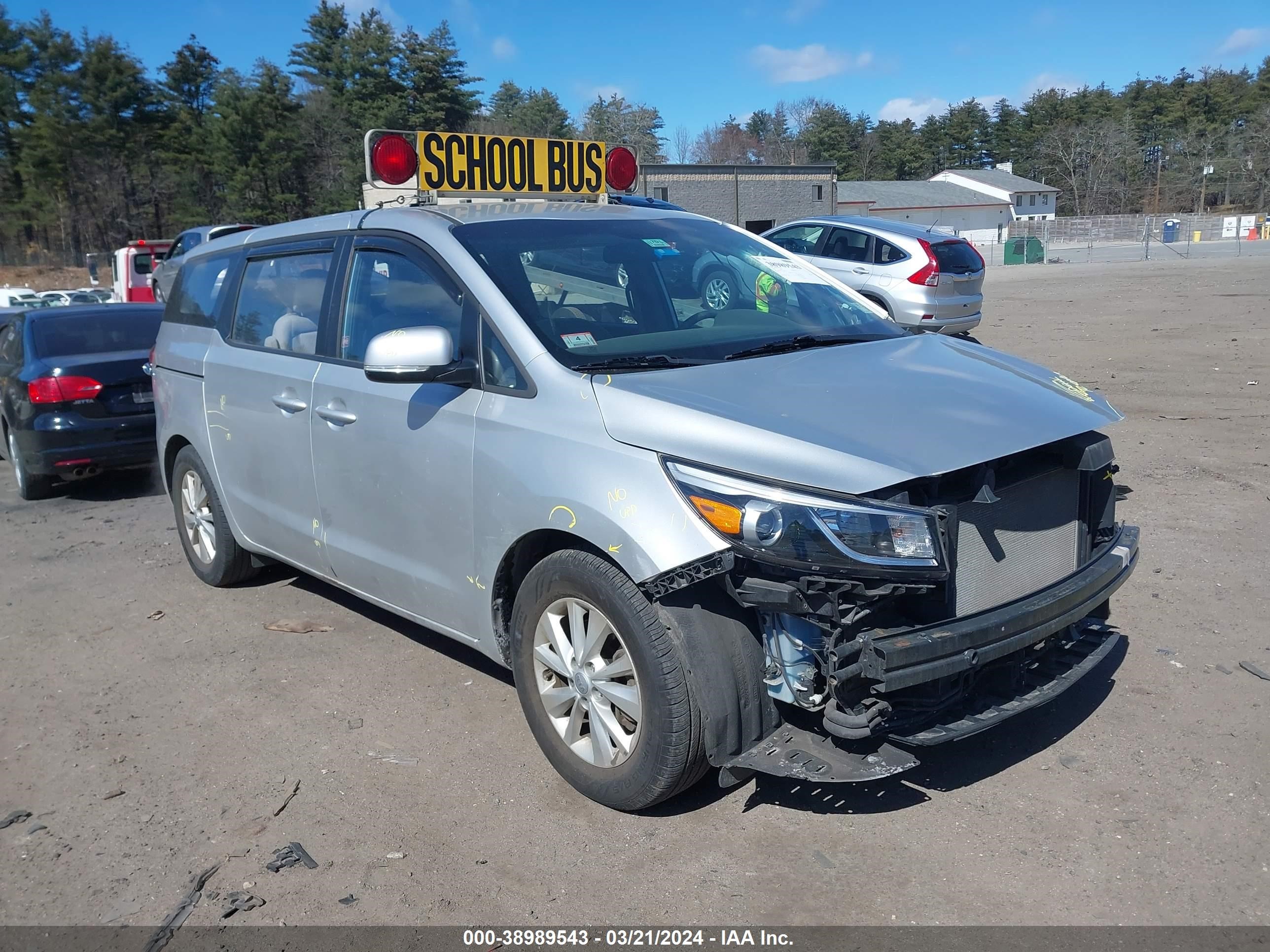 KIA SEDONA 2016 kndma5c16g6173092