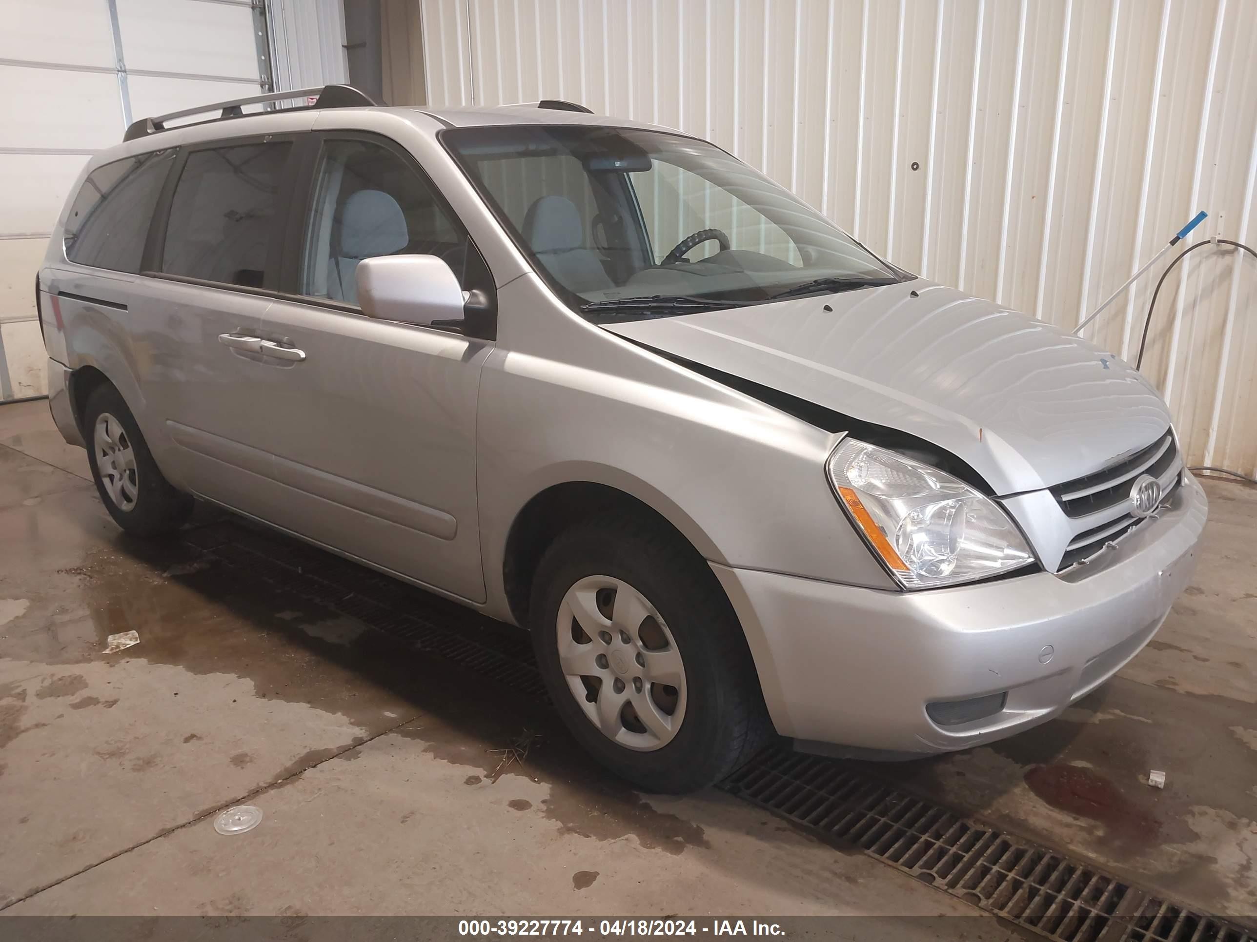 KIA SEDONA 2006 kndmb233566055059