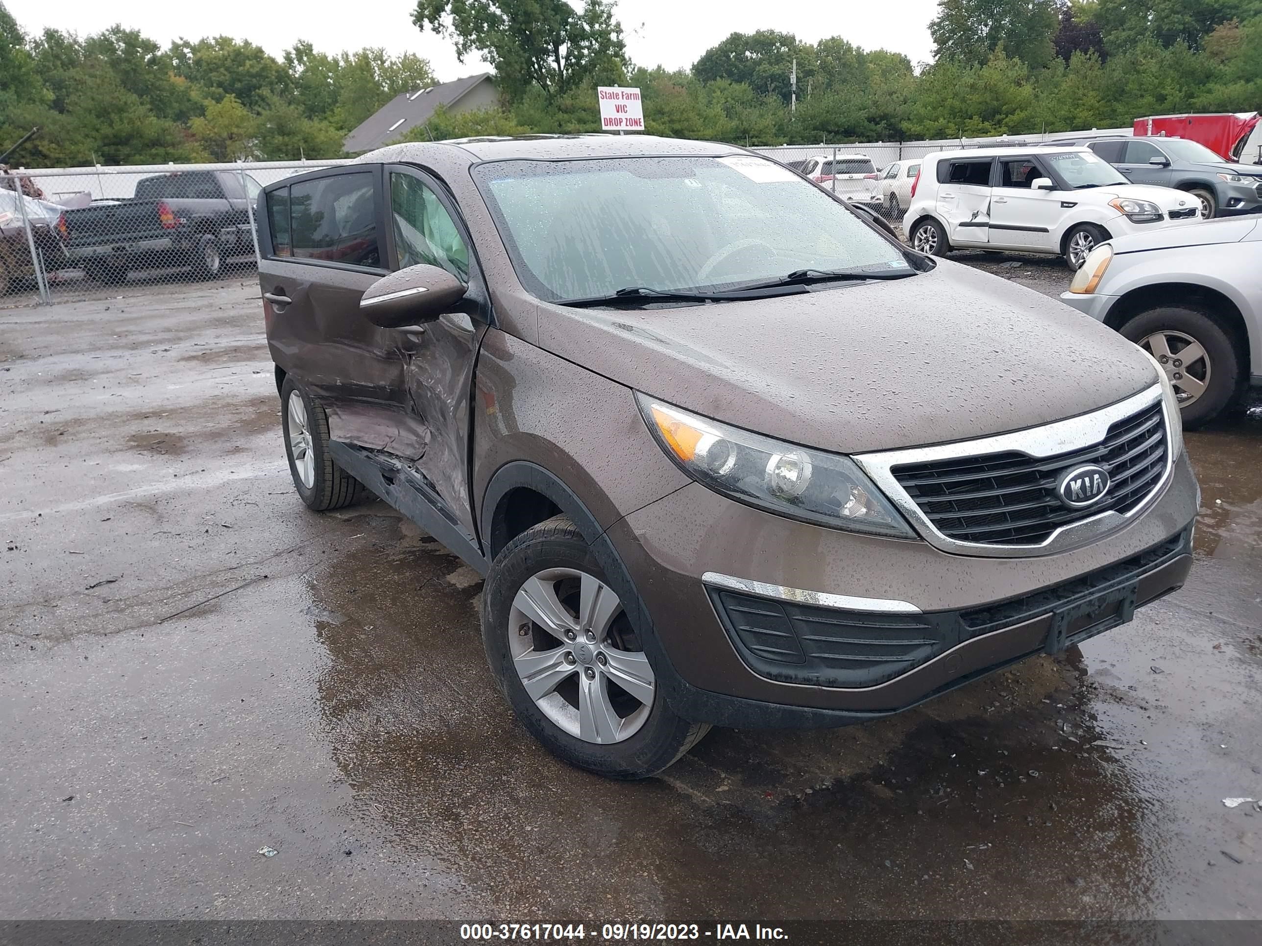 KIA SPORTAGE 2012 kndpb3a25c7341643