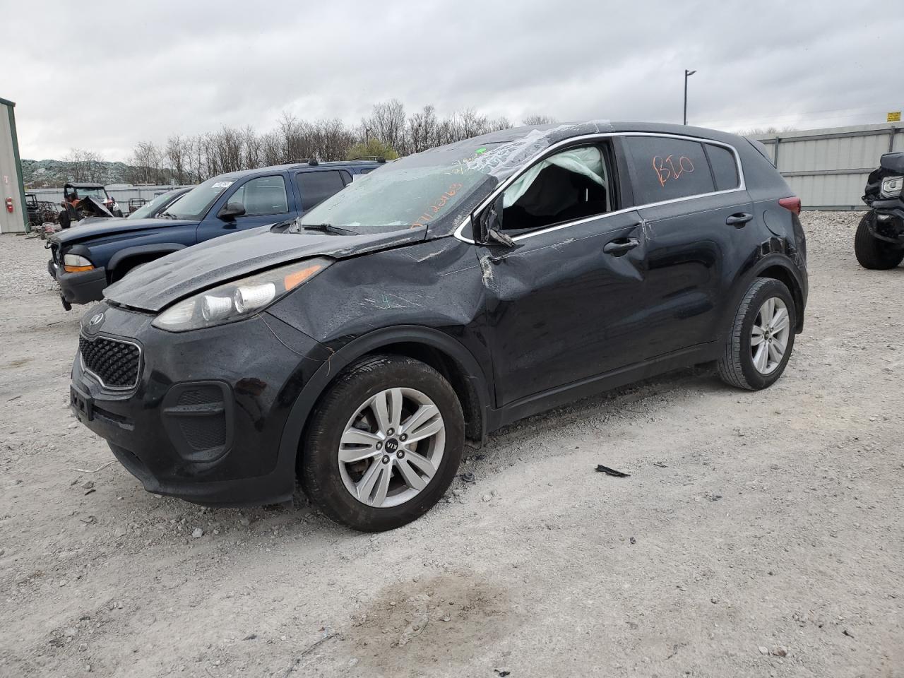 KIA SPORTAGE 2018 kndpm3ac2j7369626