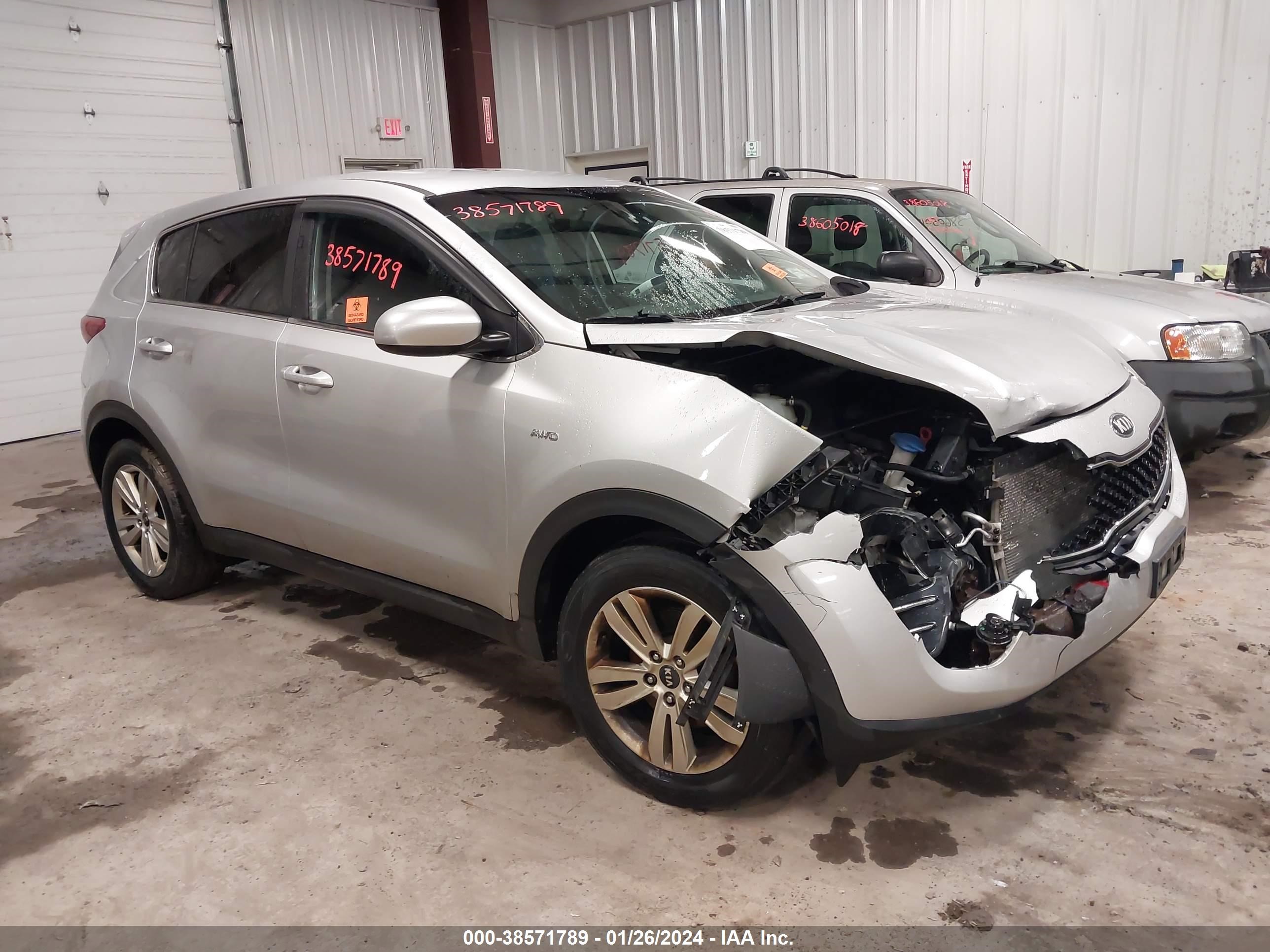 KIA SPORTAGE 2017 kndpmcac5h7028280