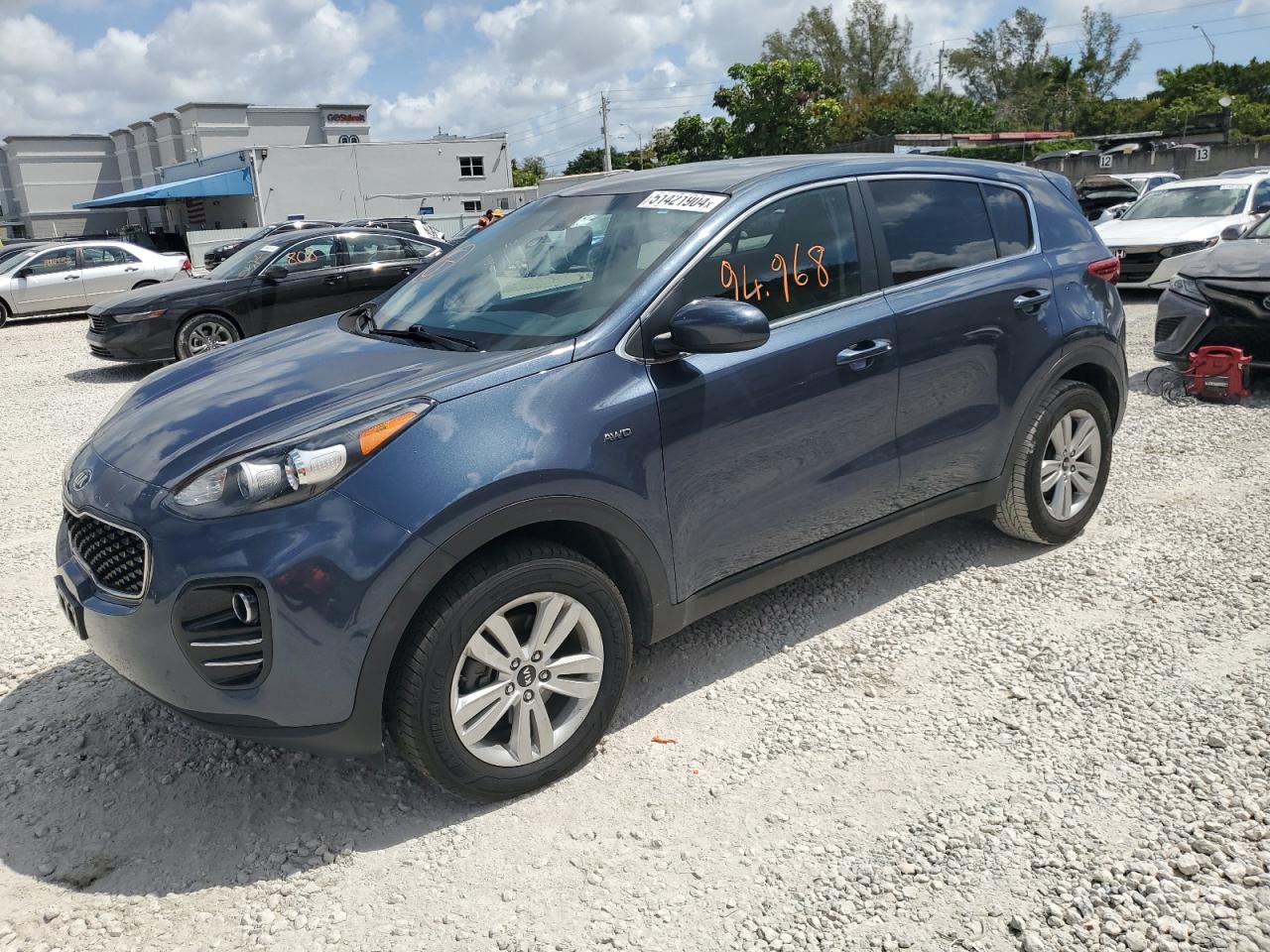 KIA SPORTAGE 2017 kndpmcac7h7042553