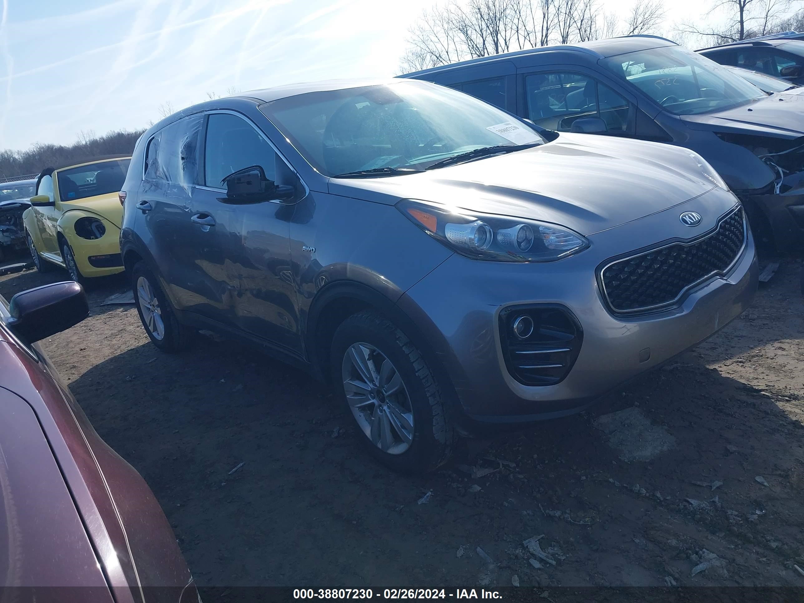 KIA SPORTAGE 2018 kndpmcac7j7365121