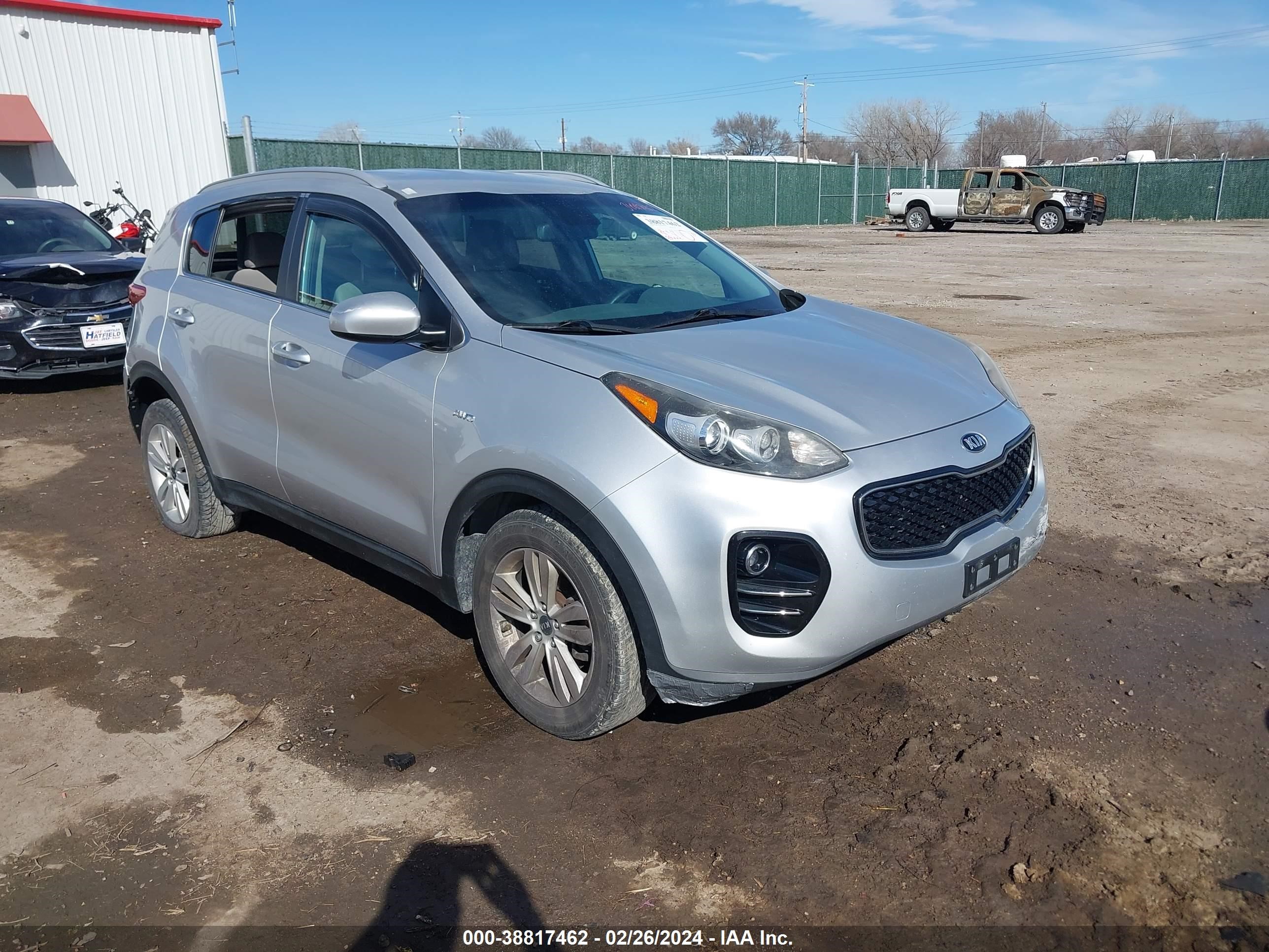 KIA SPORTAGE 2017 kndpmcac8h7073763