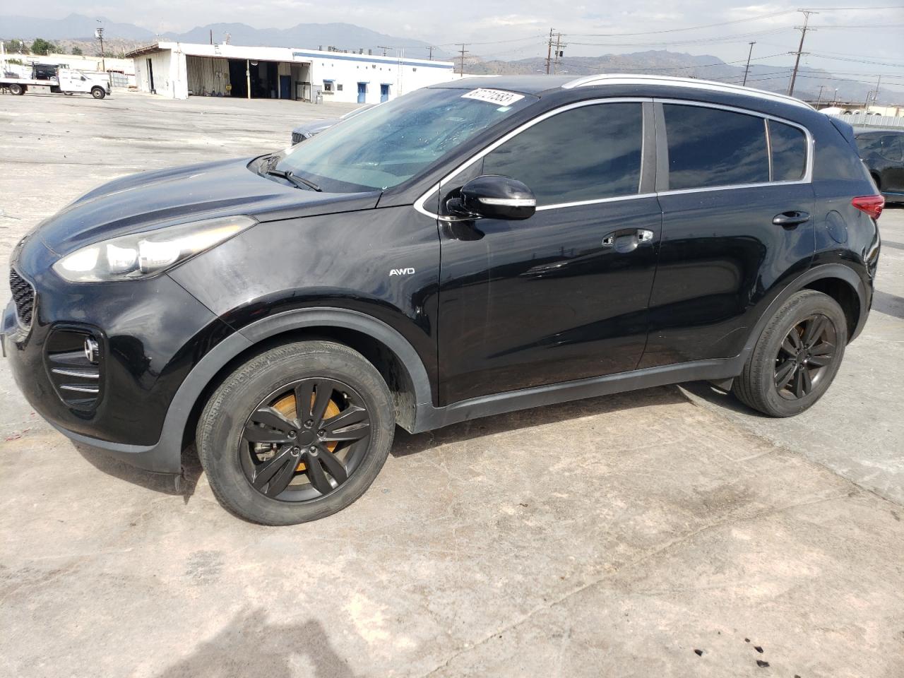 KIA SPORTAGE 2018 kndpmcac8j7410227